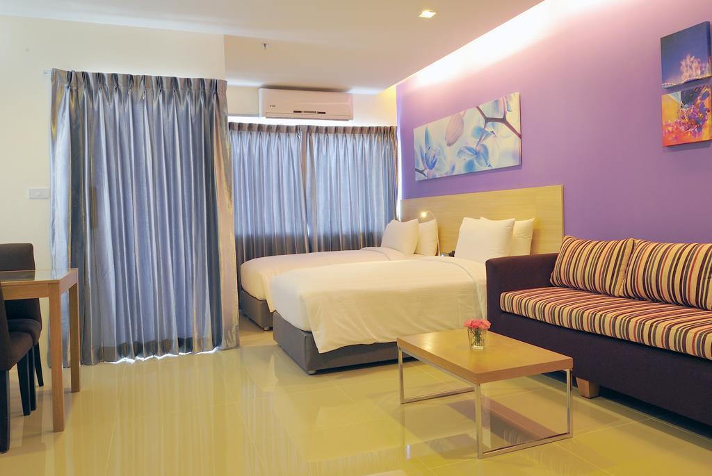 R-Con Hotel @ Siam Паттайя Номер фото